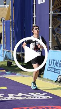 BIB:  <button type="button" onclick="openModal(27403838)" class="btn btn-primary btn-sm float-right" data-toggle="modal" data-target=".modal-high-quality">
                <i class="fa fa-download"></i> Download
                </button>